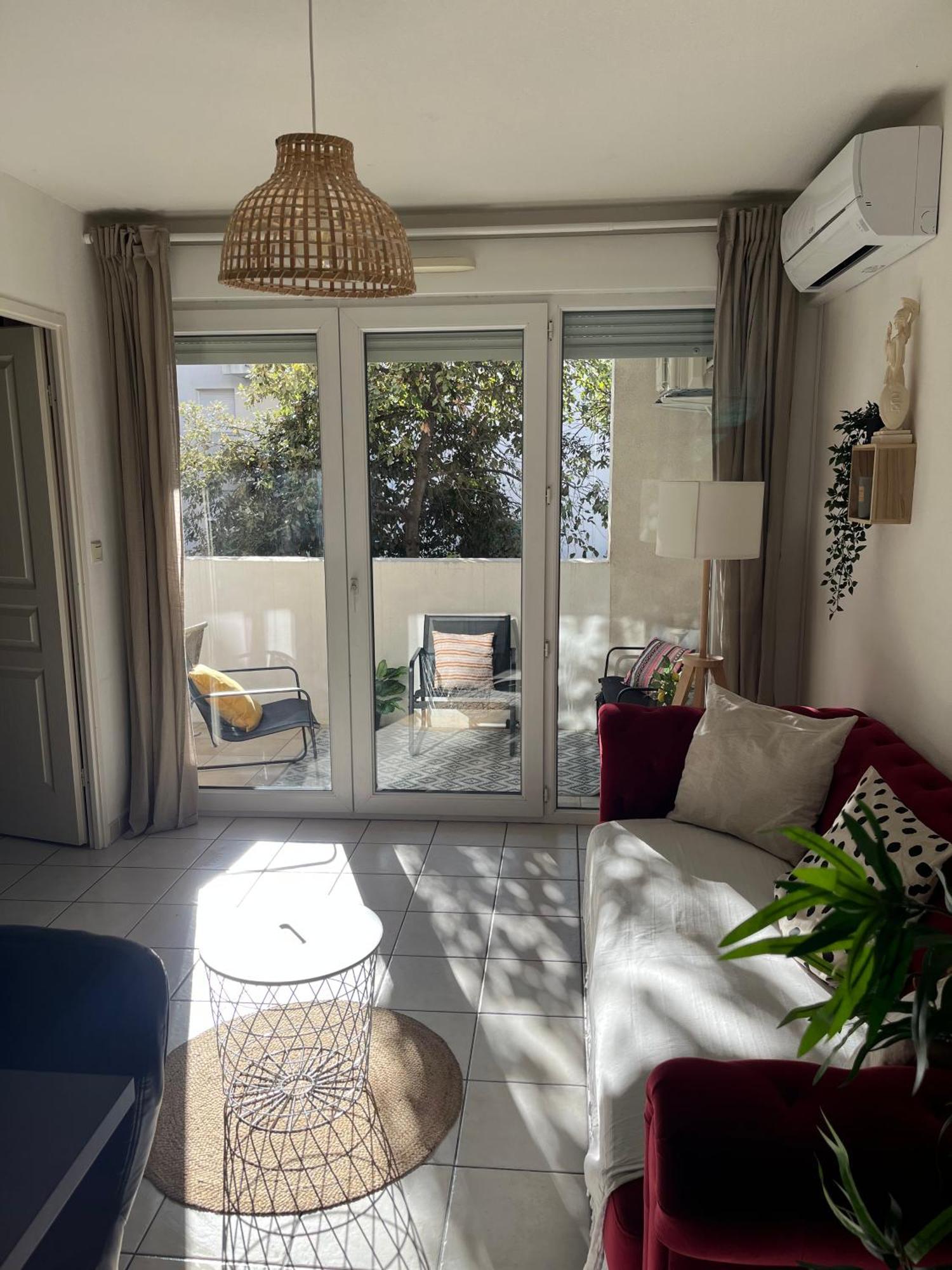 Joli Appart / Parking / Clim / Wifi Montpellier Bagian luar foto